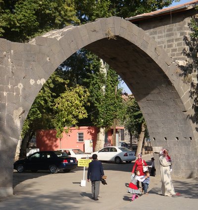 The Trouble With Tourism 400 DSC07429